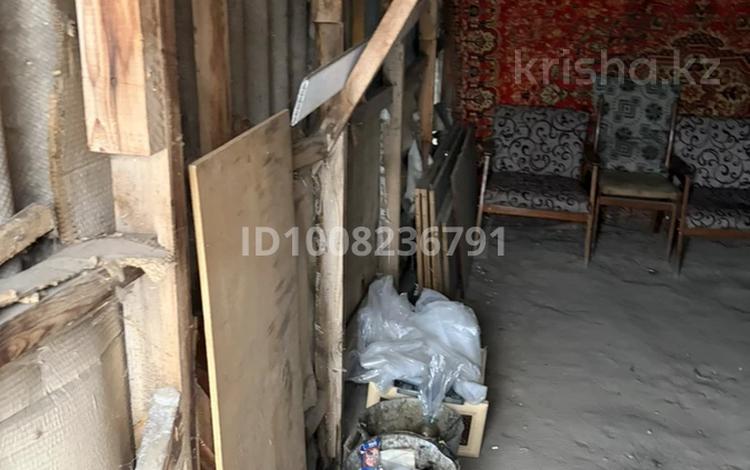 Часть дома · 2 комнаты · 50 м² · 1 сот., Шақ шақ жәнібека 19 кв3 — Район дом печпти за 11.5 млн ₸ в Костанае — фото 2