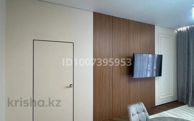 2-комнатная квартира · 56 м² · 9/9 этаж, Бухар жырау 179 за 37.2 млн 〒 в Павлодаре — фото 3