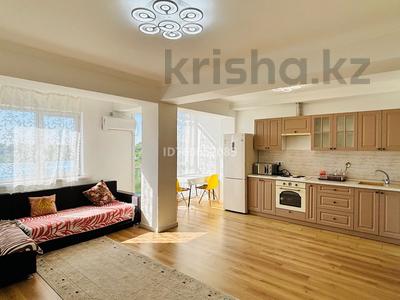 Аренда квартир посуточно в Алматы: 2-комнатная квартира · 65 м² · 6/9 этаж, мкр Айнабулак-2 85а за 18 000 〒 2-комнатная квартира · 65 м² · 6/9 этаж, мкр Айнабулак-2 85а за 18 000 〒 в Алматы, Жетысуский р-н