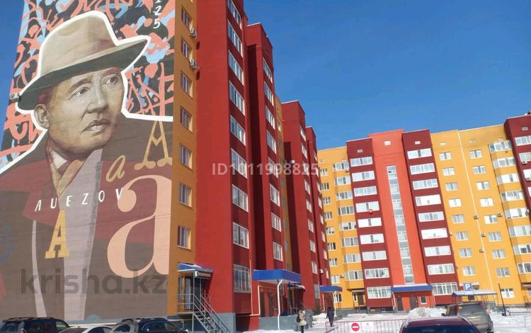 2-бөлмелі пәтер · 71 м² · 4/9 қабат, мкр. Алтын орда 21в, к1 — Напротив теннисного корта, бағасы: 35 млн 〒 в Актобе — фото 2