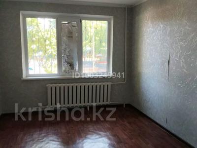 3-бөлмелі пәтер · 60 м² · 1/5 қабат, Гагарина 41/1 — Р/н меховой, бағасы: 150 000 〒 в Уральске