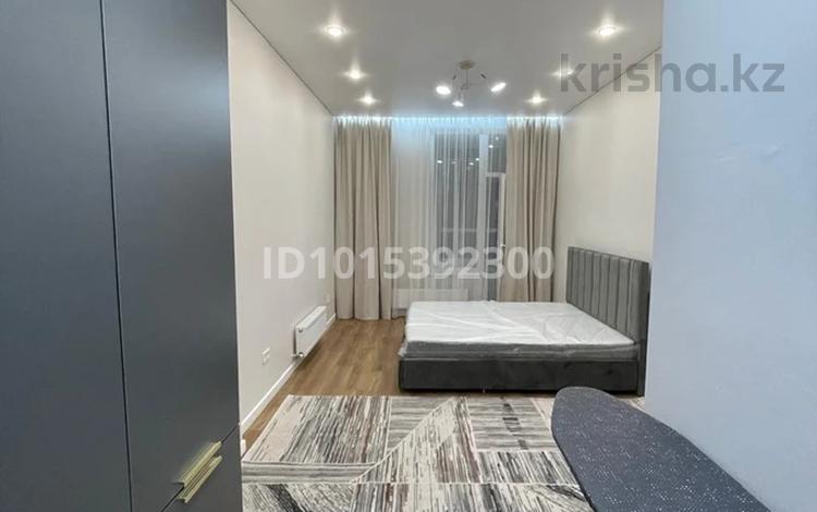 2-комнатная квартира · 65 м² · 17/18 этаж, ул. Е-36 4 за 340 000 ₸ в Астане, Нура р-н — фото 2