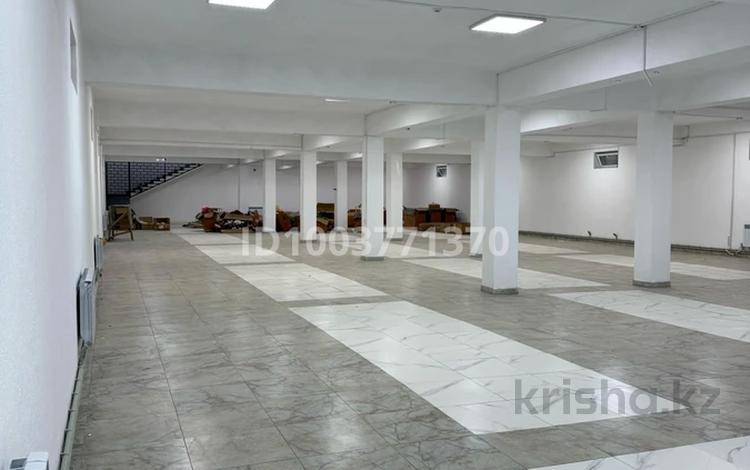 Магазины и бутики · 650 м² за ~ 1.5 млн ₸ в Шымкенте, Абайский р-н — фото 2