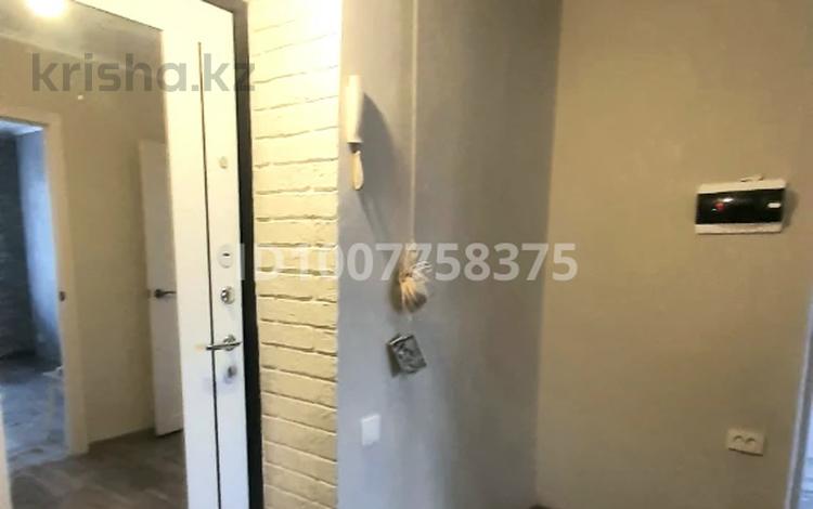 3-бөлмелі пәтер · 65.4 м² · 7/14 қабат, Славского — Рядом магазин Айка и 3-я школа, бағасы: 36.5 млн ₸ в Усть-Каменогорске — фото 2