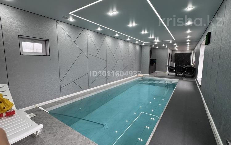 Отдельный дом · 4 комнаты · 200 м² · 8 сот., мкр. Алтын орда — Трасса Алаш за 85 млн 〒 в Актобе — фото 2