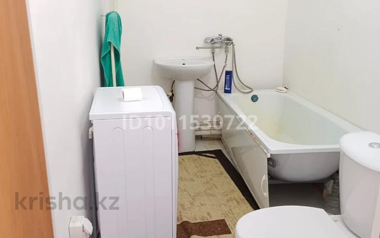 1-бөлмелі пәтер · 32.5 м² · 2/3 қабат, Шарипова — Сатпаева, бағасы: 12.5 млн ₸ в Усть-Каменогорске — фото 2