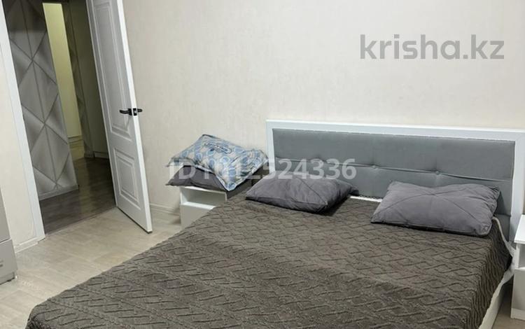 2 комнаты · 60 м² · 2/9 этаж, мкр Аксай-5 4 за 120 000 ₸ в Алматы, Ауэзовский р-н — фото 2