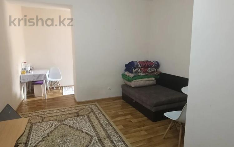1-комнатная квартира · 33 м² · 7/10 этаж, мкр Аксай-3А за 21 млн ₸ в Алматы, Ауэзовский р-н — фото 2