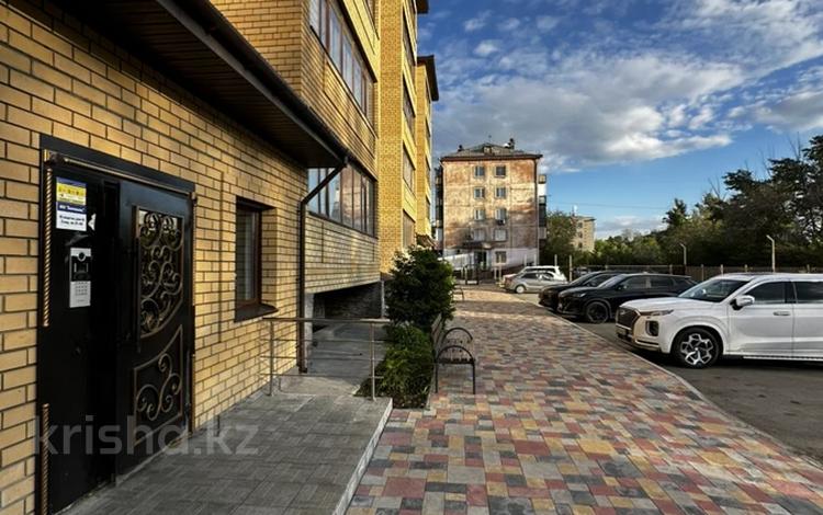 2-бөлмелі пәтер · 78.1 м² · 4/5 қабат, 35-й кв-л 16, бағасы: 36 млн ₸ в Семее, Красный Кордон — фото 2