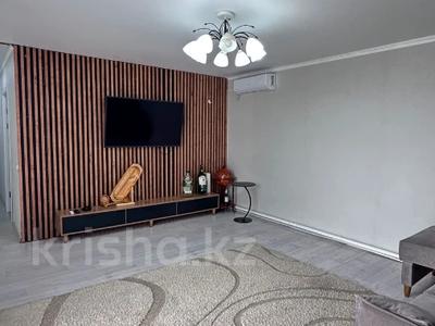 Отдельный дом · 4 комнаты · 119.7 м² · 9.9 сот., Энтузиастов 16 за 21 млн 〒 в Бишкуле