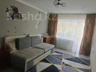 2 бөлме · 18 м² · 3/5 қабат, 21-шағынаудан, Пришахтинск, 21й микрорайон 19, бағасы: 43 000 ₸ в Караганде, Алихана Бокейханова р-н