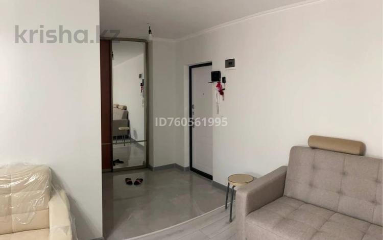3-бөлмелі пәтер · 63.7 м² · 3/5 қабат, мкр Нурсая, Жети Казына 1 — Сарайшык базар, бағасы: 28 млн ₸ в Атырау — фото 2