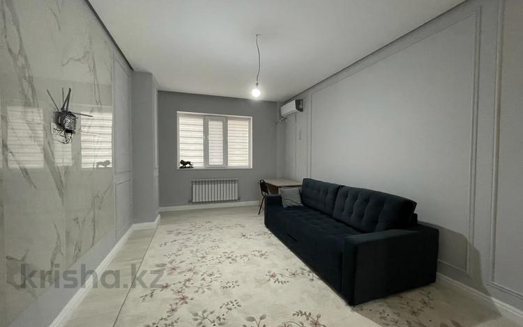 2-бөлмелі пәтер · 70 м², 17-ш/а. 43 — Актау палаз, бағасы: 230 000 ₸ в 17-й мкр — фото 2