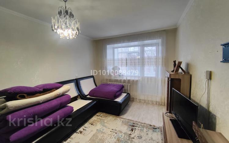 3-комнатная квартира · 58.1 м² · 3/10 этаж, мкр Юго-Восток, Строителей 13 за 22 млн ₸ в Караганде, Казыбек би р-н — фото 2