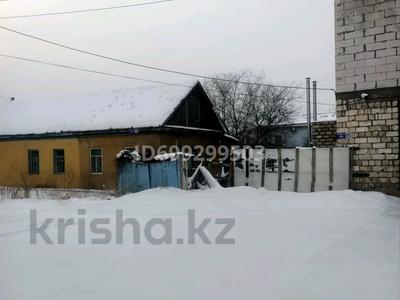 Жеке үй · 4 бөлме · 90 м² · 6 жүзд., Жанибек хана 181 — Смагулова, бағасы: 22 млн ₸ в Актобе, мкр. Курмыш