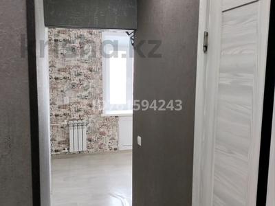 Пәтерлер в Костанайской обл.: 2-бөлмелі пәтер · 43 м² · 4/5 қабат, Ленина 9, бағасы: ~ 10 млн 〒 2-бөлмелі пәтер · 43 м² · 4/5 қабат, Ленина 9, бағасы: ~ 10 млн 〒 в Рудном