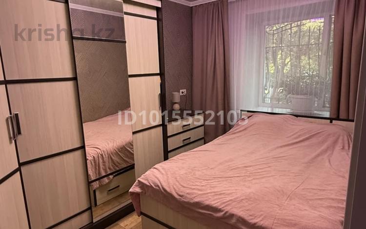 3-комнатная квартира · 58.5 м² · 1/3 этаж, Пришахтинск 96 за 26 млн ₸ в Караганде, Алихана Бокейханова р-н — фото 2