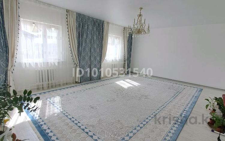 Отдельный дом · 4 комнаты · 167 м² · 8.3 сот., мкр Жулдыз-2, Мухаммед Чукеев за 36 млн ₸ в Атырау — фото 2