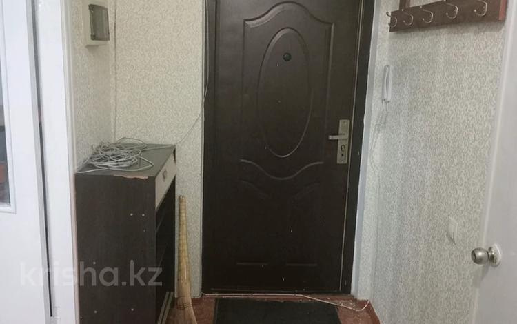 1-комнатная квартира · 40 м² · 2/6 этаж, мкр Кокжиек за 180 000 ₸ в Алматы, Жетысуский р-н — фото 2