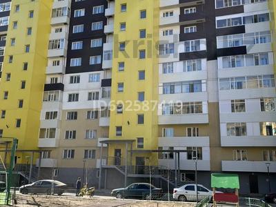 2-комнатная квартира, 53 м², 10/12 этаж, Караменде би Шакаулы 9/1 за 18 млн 〒 в Астане, Сарыарка р-н