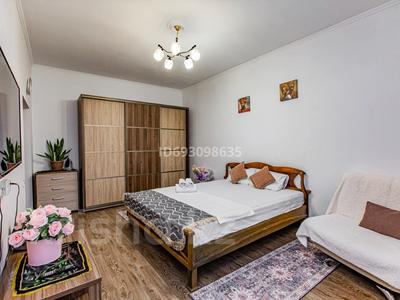 2-бөлмелі пәтер · 48 м² · 3/3 қабат, Желтоксана 103, бағасы: 25 000 ₸ в Алматы, Алмалинский р-н