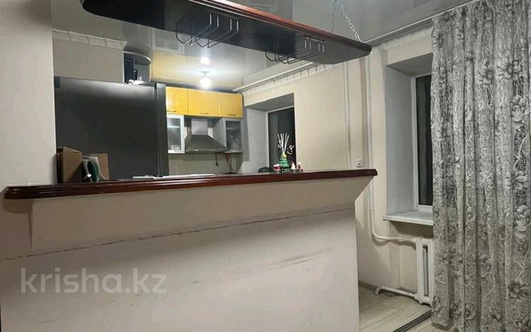 4-бөлмелі пәтер · 88.2 м² · 5/9 қабат, Торайгырова 34 — Магазин Океан, бағасы: 31.5 млн ₸ в Павлодаре — фото 2