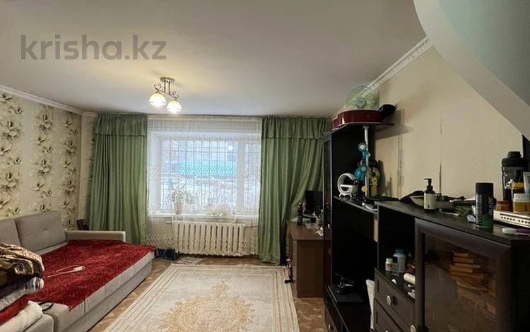 2-комнатная квартира · 41 м² · 1/5 этаж, Майкудук, мкр Восток-3 — Восток-5 за 12.5 млн ₸ в Караганде, Алихана Бокейханова р-н — фото 2