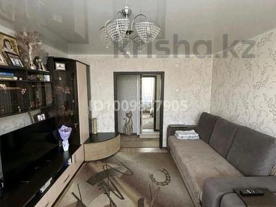 4-комнатная квартира · 74 м² · 4/10 этаж, Жамакаева 77 за 40 млн 〒 в Семее