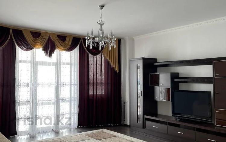 2-комнатная квартира · 81.9 м² · 5/9 этаж, аль фараби 5 за 43 млн ₸ в Костанае — фото 3