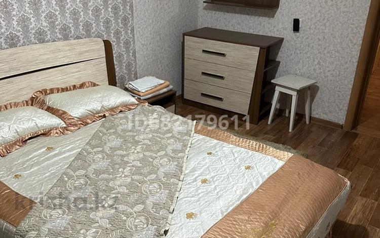 2-комнатная квартира, 49 м², 2/6 этаж посуточно, проспект Назарбаева 19 за 9 000 〒 в Кокшетау — фото 16