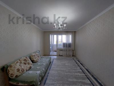 2-комнатная квартира, 55 м², 3/4 этаж, Казыбек би за 23.5 млн 〒 в Таразе