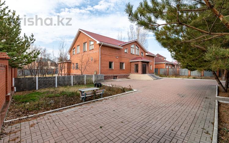 Отдельный дом • 7 комнат • 554 м² • 15 сот., Vip городок 46 за 250 млн 〒 в Астане, Алматы р-н — фото 15