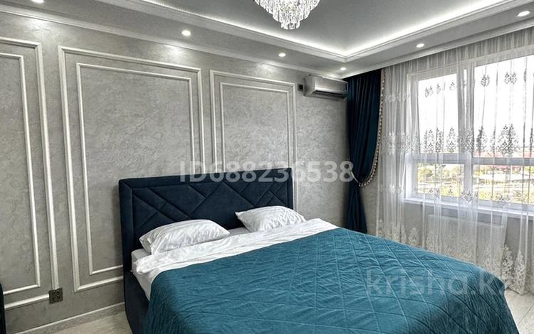 1-комнатная квартира · 50 м² · 4/12 этаж, Сырым батыра 2А за 16 000 〒 в Шымкенте, Каратауский р-н — фото 2