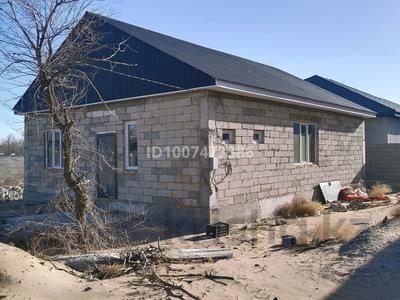 Отдельный дом · 4 комнаты · 100 м² · 6 сот., Егинди 33 — 10 микрорайон за 28 млн 〒 в Конаеве