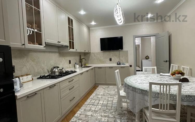 4-комнатная квартира · 134.1 м² · 4/9 этаж, мкр. Алтын орда за 57 млн ₸ в Актобе — фото 3