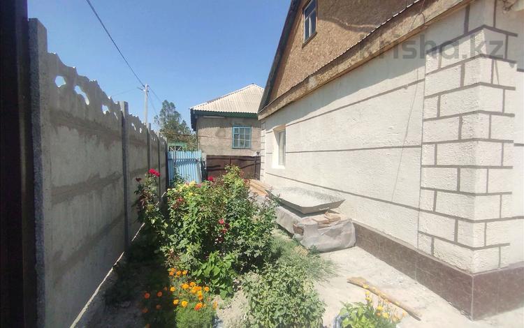 Отдельный дом · 4 комнаты · 170 м² · 6 сот., Аванесова за 17 млн 〒 в Таразе — фото 2