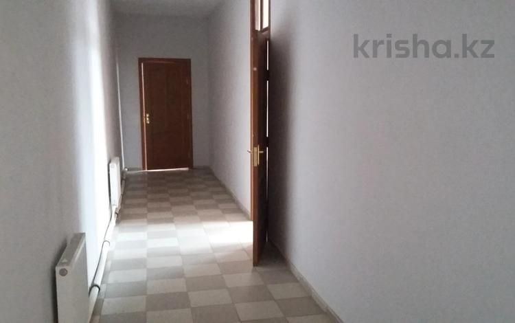 Кеңселер · 11 м², бағасы: 11 000 ₸ в Уральске, мкр 4 — фото 2