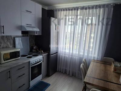Пәтерлер в Карагандинской обл.: 2-бөлмелі пәтер · 54 м² · 9/9 қабат · ай сайын, мкр Юго-Восток, Мкр Гульдер 1 11 — Норма, бағасы: 250 000 〒 2-бөлмелі пәтер · 54 м² · 9/9 қабат · ай сайын, мкр Юго-Восток, Мкр Гульдер 1 11 — Норма, бағасы: 250 000 〒 в Караганде, Казыбек би р-н