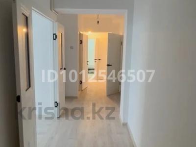 4-бөлмелі пәтер · 106 м² · 5/5 қабат, Мкр. Саулет 17, бағасы: 115 000 ₸ в Таразе