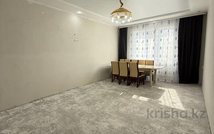 4-бөлмелі пәтер · 136.5 м² · 2/2 қабат, Скоробогатова 107, бағасы: 33 млн ₸ в Уральске — фото 2