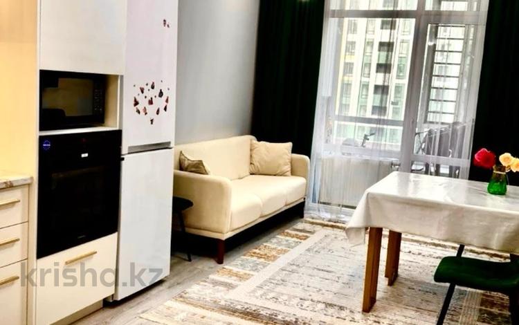 3-комнатная квартира · 65 м² · 4/12 этаж, Жумекен Нажимеденов 26/1 — Срочная Продажа! По горячей цене за 45.6 млн ₸ в Астане, Сарайшык р-н — фото 2