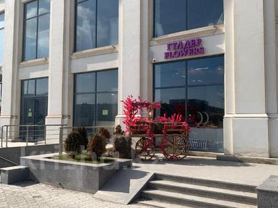 Свободное назначение, магазины и бутики, общепит, салоны красоты, медцентры и аптеки, образование, кабинеты и рабочие места · 190 м² за 1.9 млн 〒 в Актау, 14-й мкр