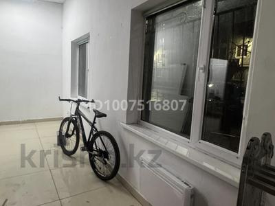 Свободное назначение, офисы, магазины и бутики, склады, общепит, салоны красоты, медцентры и аптеки, образование, развлечения, кабинеты и рабочие места · 60 м² за 200 000 〒 в Павлодаре