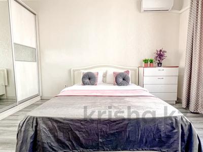 2-комнатная квартира · 56 м² · 5/16 этаж, Сатпаева 90/43а — Рядом с АДК за 17 000 〒 в Алматы, Бостандыкский р-н