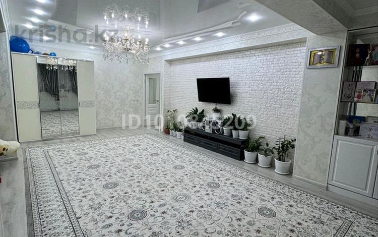 3-комнатная квартира · 110.7 м² · 3/6 этаж, 34-й мкр 11 за 38 млн 〒 в Актау — фото 2