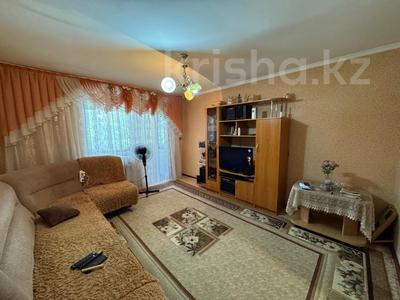 3-комнатная квартира · 60 м² · 2/5 этаж, Егемен Казахстан за 23.5 млн ₸ в Петропавловске