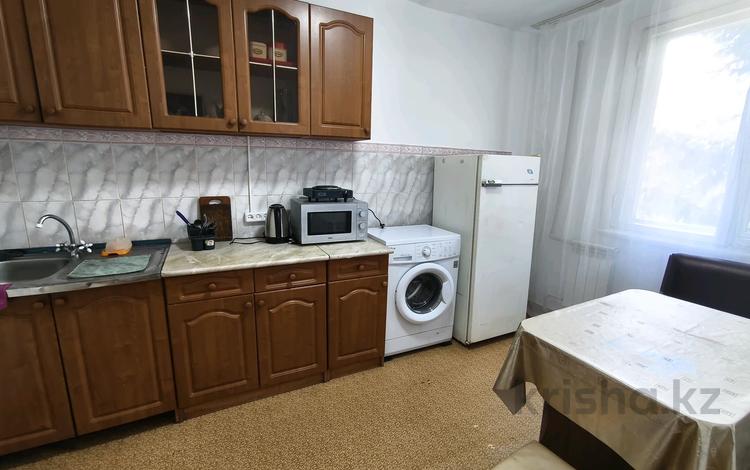 2-комнатная квартира · 38 м² · 3/5 этаж, Кунаева 48 — Гоголя .Огонек рынок. центр .Арбат за 280 000 ₸ в Риддере — фото 2