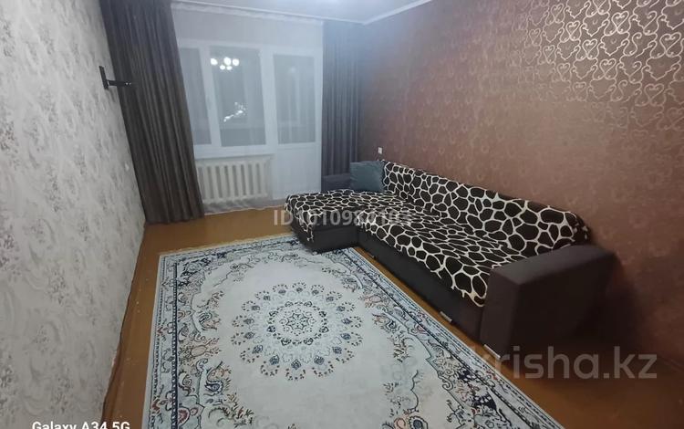 1-бөлмелі пәтер · 31.2 м² · 2/5 қабат, мкр Аксай-2 24 — Толе би - Момышулы, бағасы: 24.5 млн ₸ в Алматы, Ауэзовский р-н — фото 2