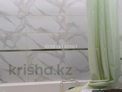 2-бөлмелі пәтер · 54 м² · 4/5 қабат, Қонаев ш/а. 62, бағасы: 26.5 млн ₸ в Уральске, мкр Кунаева