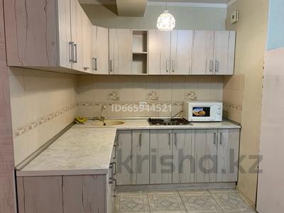 Аренда квартир в Алматы: 2-комнатная квартира · 68.8 м² · 9/12 этаж, Рыскулбекова 28/8 за 300 000 〒 2-комнатная квартира · 68.8 м² · 9/12 этаж, Рыскулбекова 28/8 за 300 000 〒 в Алматы, Бостандыкский р-н